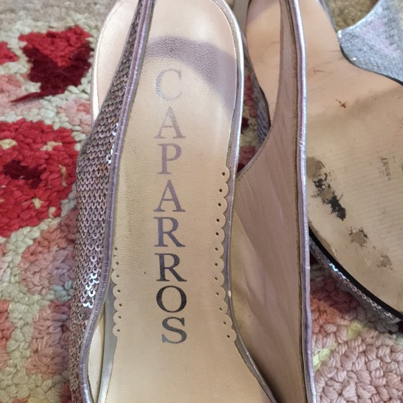 Caparos Heels - Picture 5 of 6